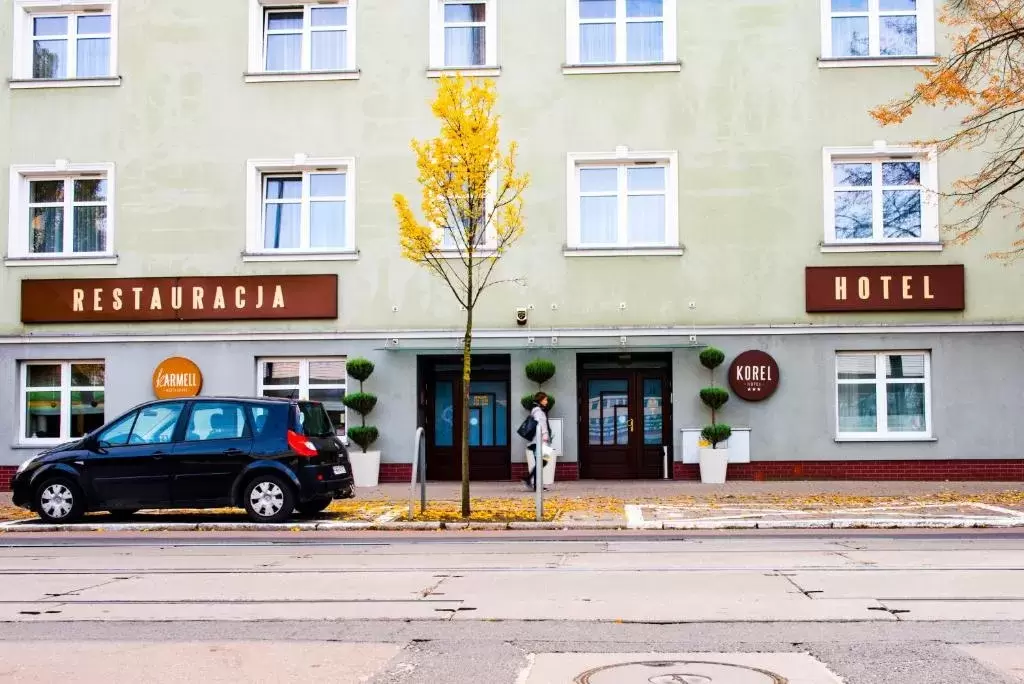 Zdjęcie Hotel Korel***